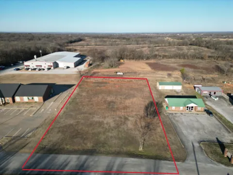 TBD Hwy 82