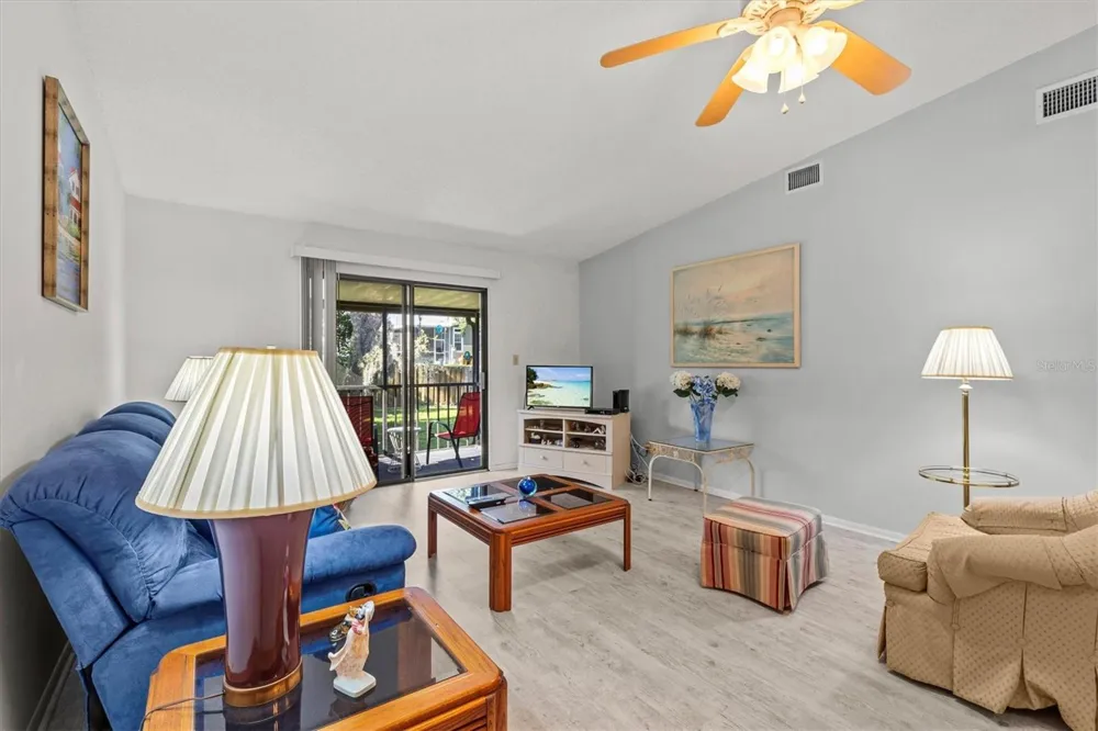 39650 US HIGHWAY 19 #553 Tarpon Springs, FL 34689