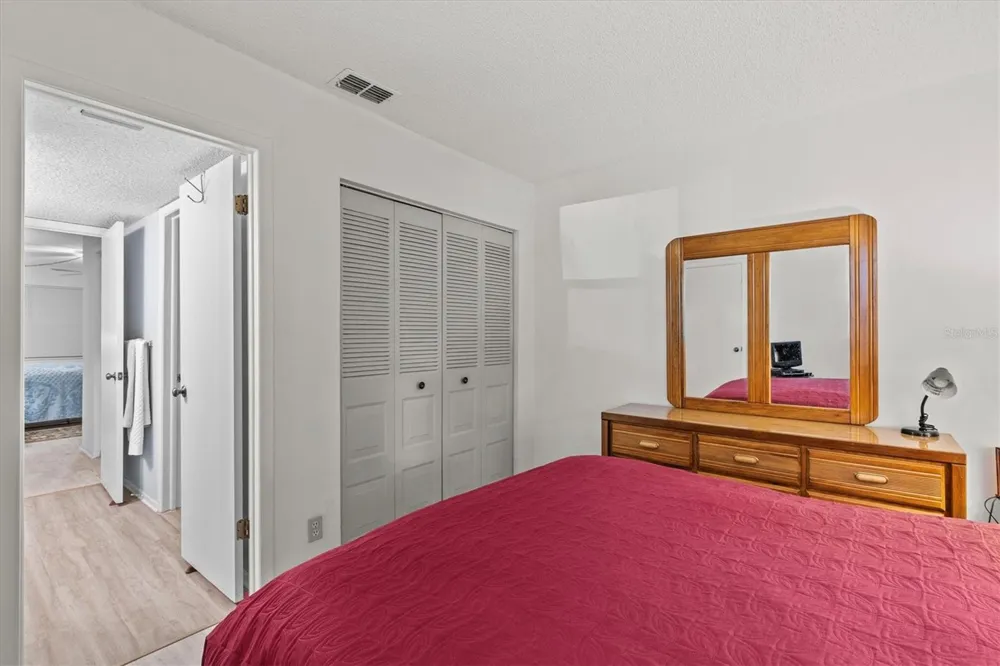 39650 US HIGHWAY 19 #553 Tarpon Springs, FL 34689
