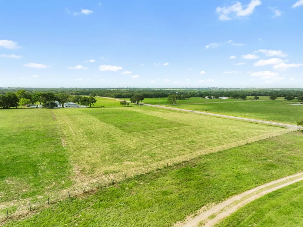 Fm 957 Schulenburg, TX 78956