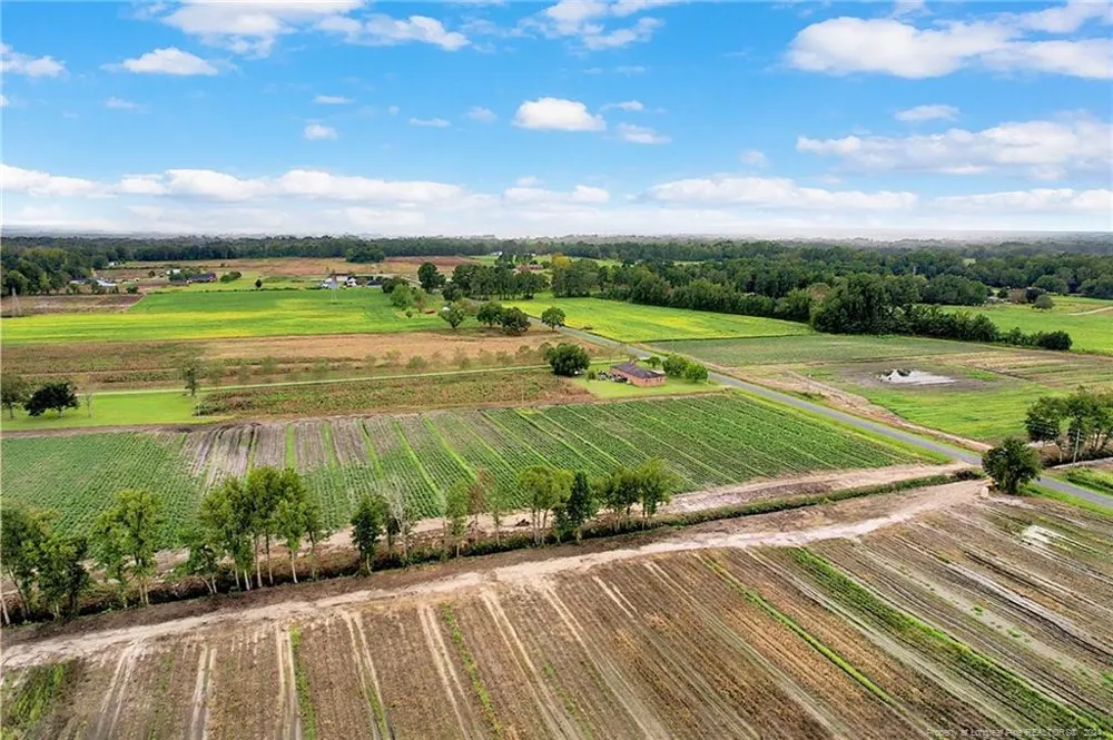 Redmond Road Pembroke, NC 28372