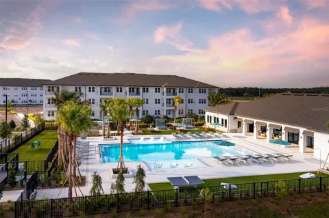 100 WINDFLOWER LANE #C1