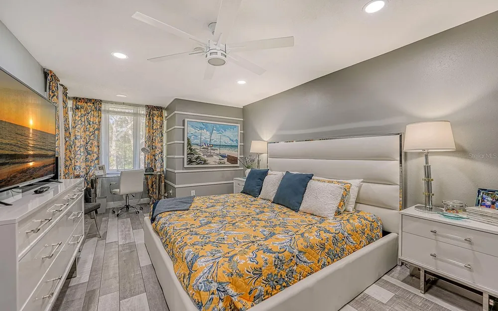 750 BAYPORT WAY #750 Longboat Key, FL 34228