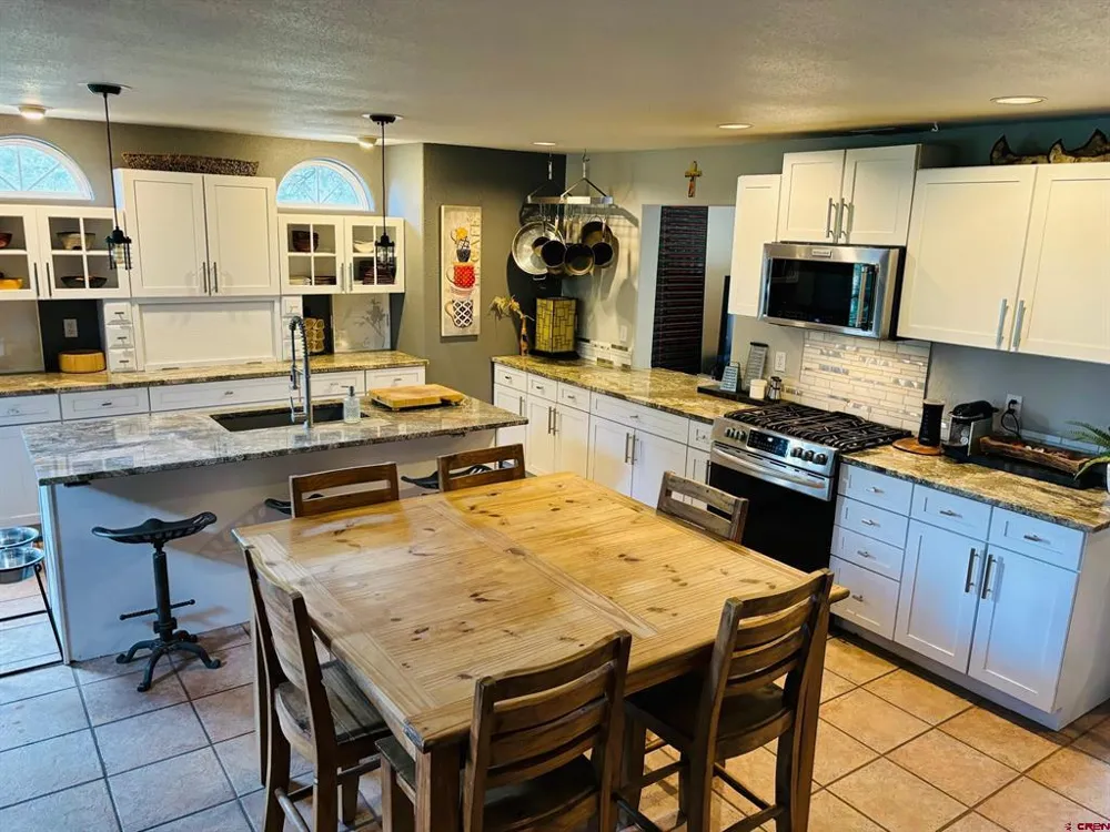 2237 Bear Creek Canyon Road Bayfield, CO 81122