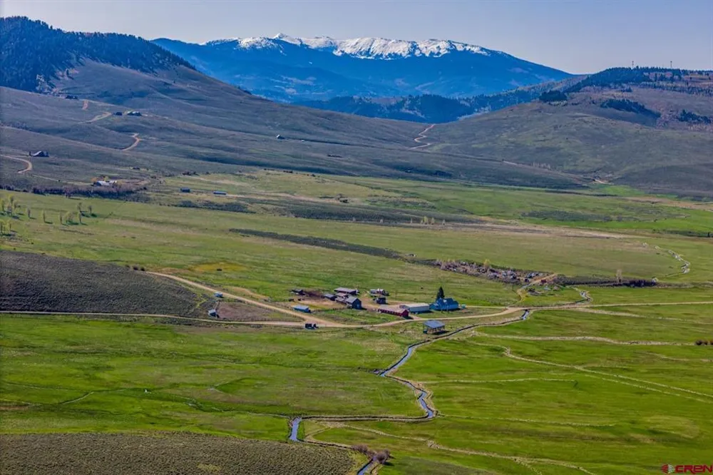 623 County Road 813 Almont, CO 81210
