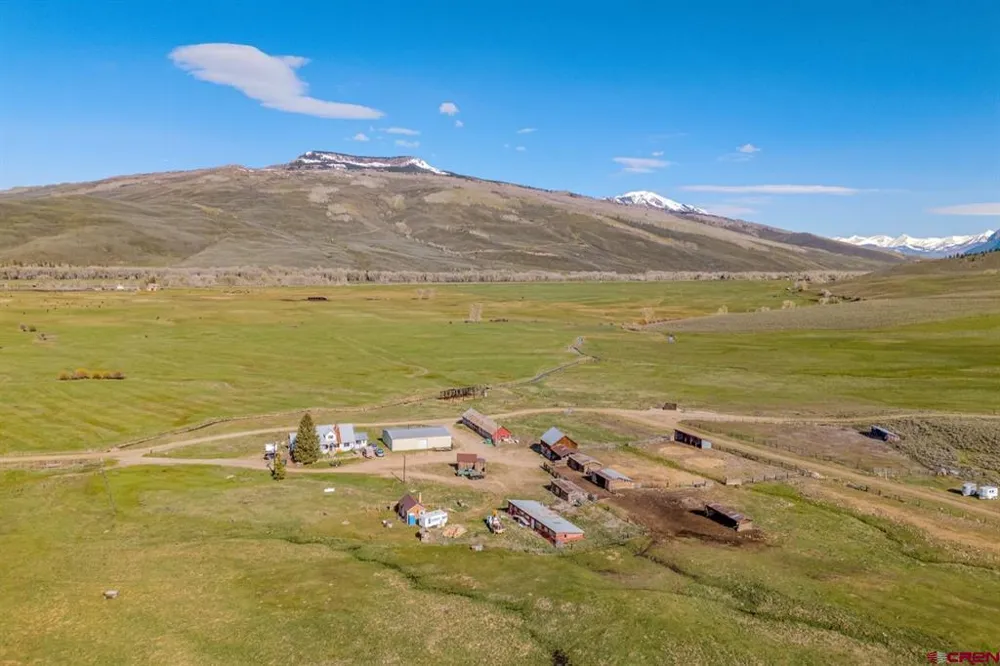 623 County Road 813 Almont, CO 81210