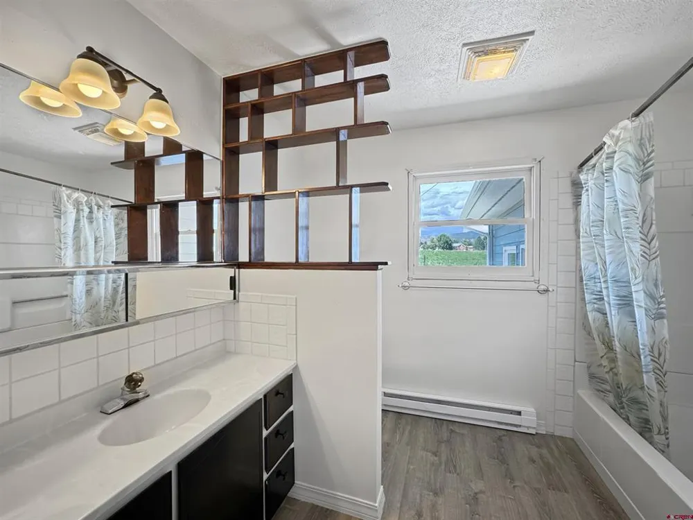 9627 3200 ROAD Hotchkiss, CO 81419