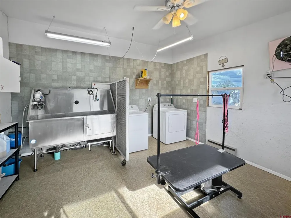 9627 3200 ROAD Hotchkiss, CO 81419