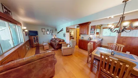 18 Crystal Road #3B