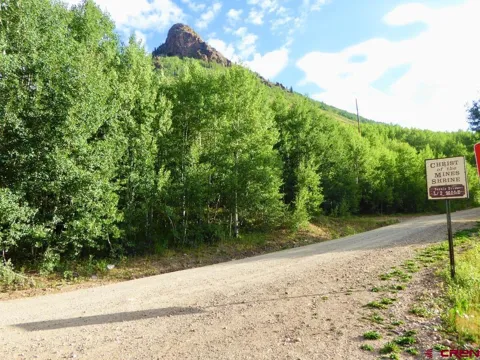 County Road 6