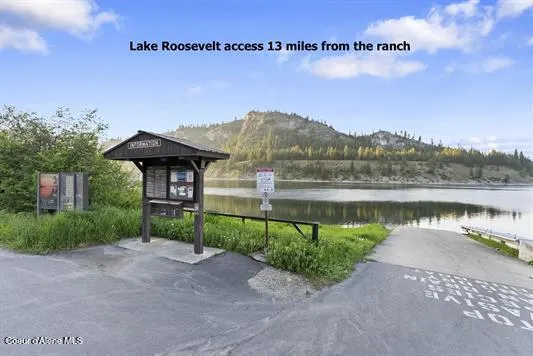 4345 Wilcox Road Northport, WA 99157