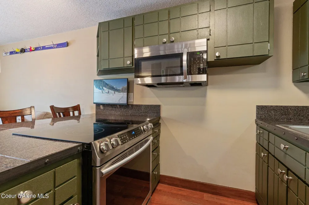 495 Northwest Passage ##103 Sandpoint, ID 83864