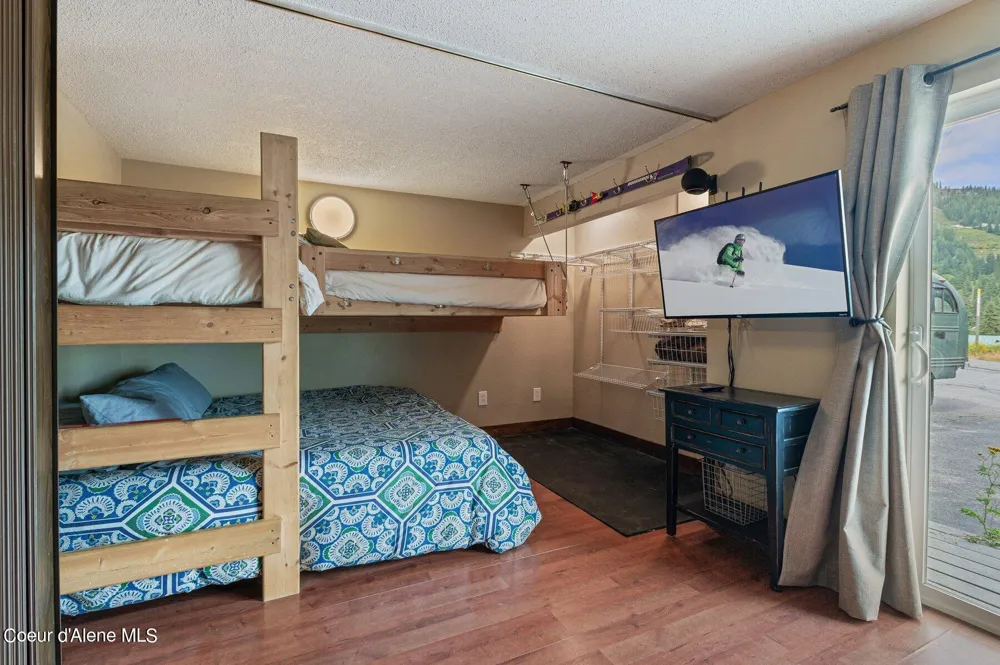 495 Northwest Passage ##103 Sandpoint, ID 83864