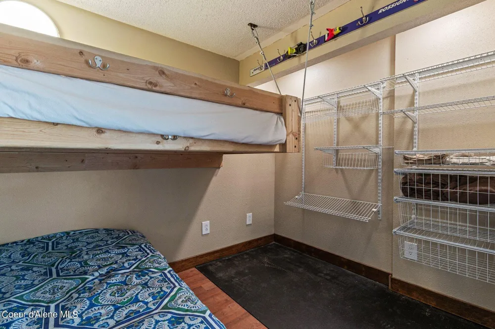 495 Northwest Passage ##103 Sandpoint, ID 83864