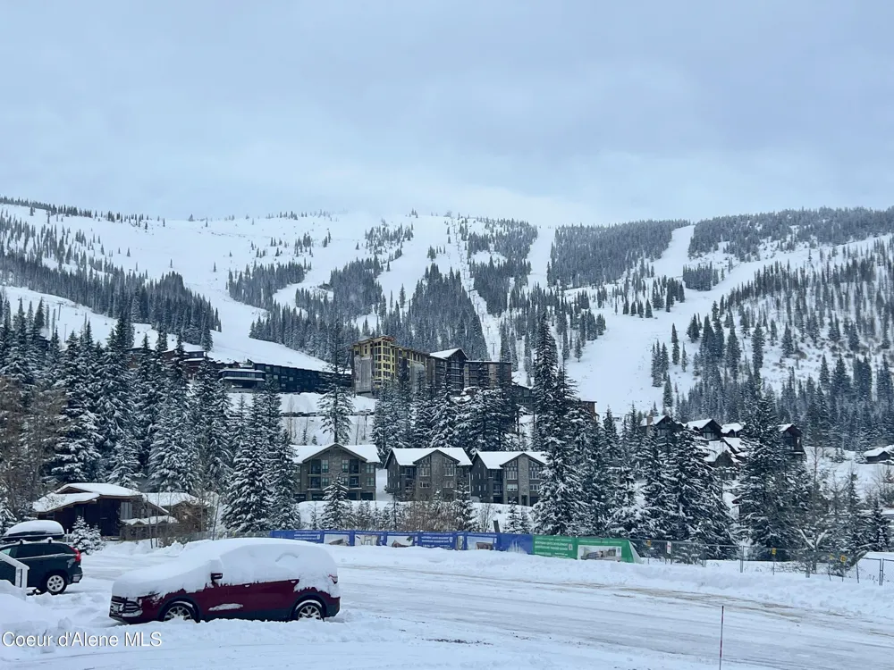 495 Northwest Passage ##103 Sandpoint, ID 83864