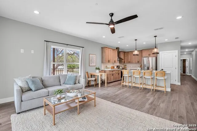 540 River Run #315 New Braunfels, TX 78132