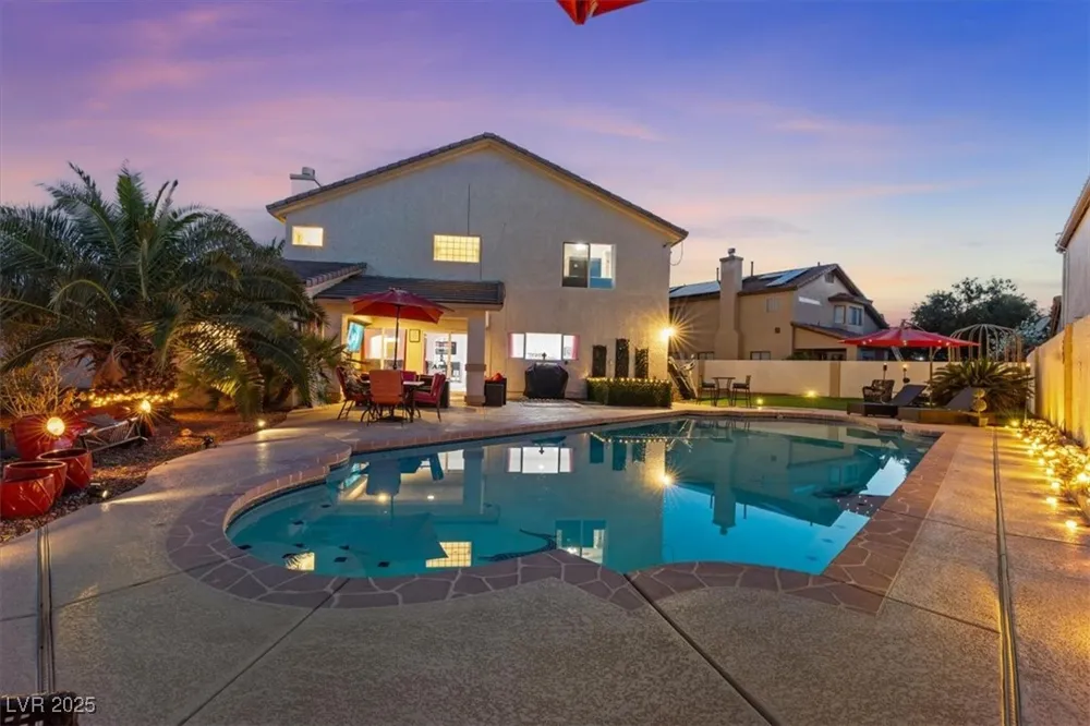 2639 Regency Cove Court Las Vegas, NV 89121