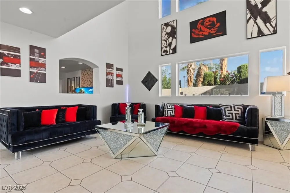 2639 Regency Cove Court Las Vegas, NV 89121