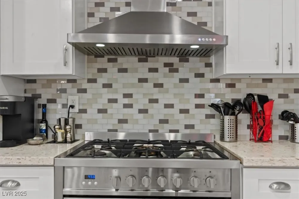 2639 Regency Cove Court Las Vegas, NV 89121