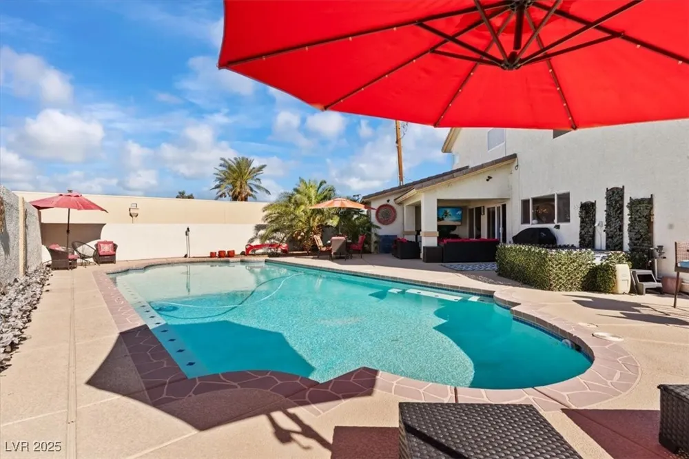 2639 Regency Cove Court Las Vegas, NV 89121