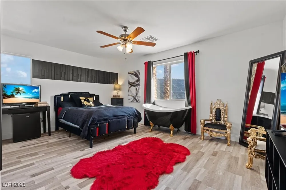 2639 Regency Cove Court Las Vegas, NV 89121