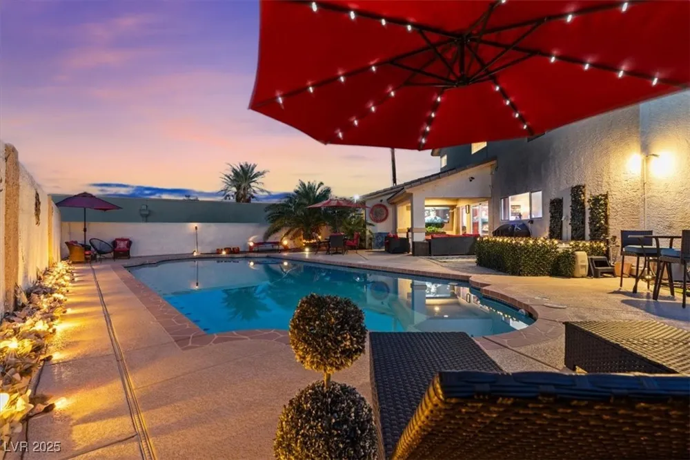 2639 Regency Cove Court Las Vegas, NV 89121