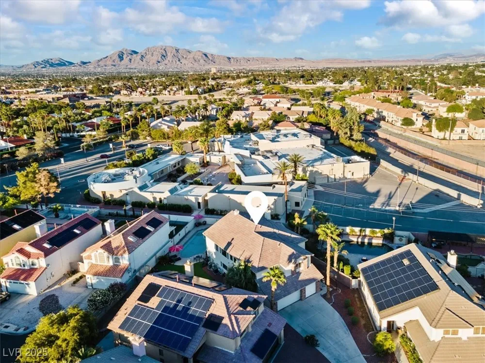 2639 Regency Cove Court Las Vegas, NV 89121