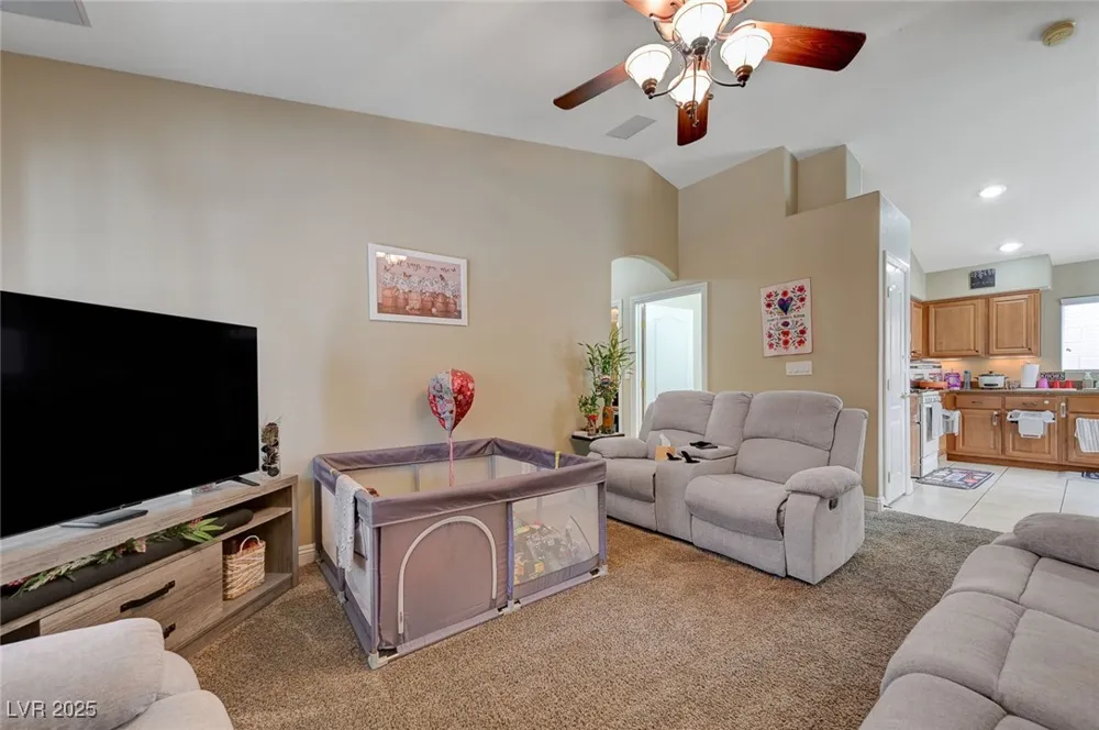 9431 Borough Park Street Las Vegas, NV 89178