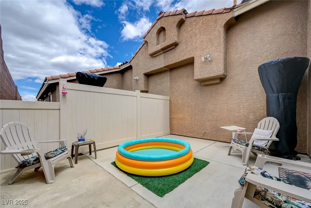 9431 Borough Park Street Las Vegas, NV 89178