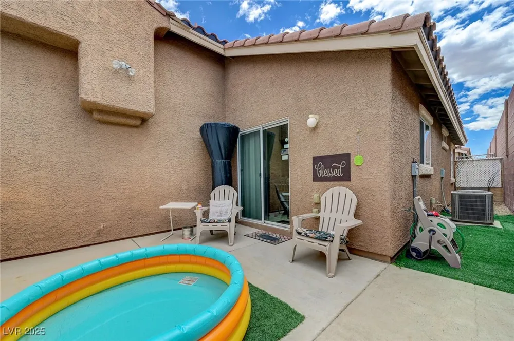 9431 Borough Park Street Las Vegas, NV 89178
