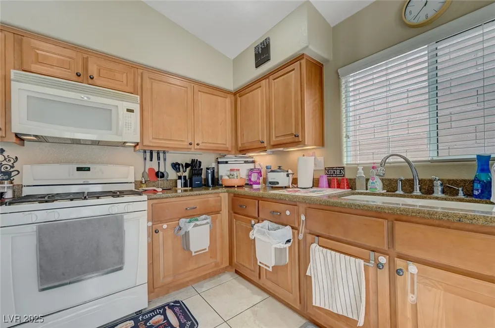 9431 Borough Park Street Las Vegas, NV 89178
