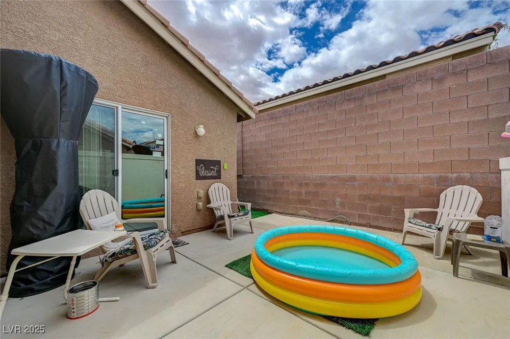 9431 Borough Park Street Las Vegas, NV 89178