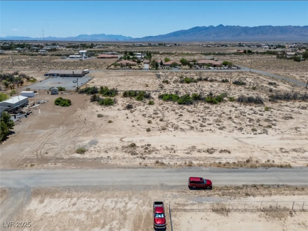 611 W China Street Pahrump, NV 89048