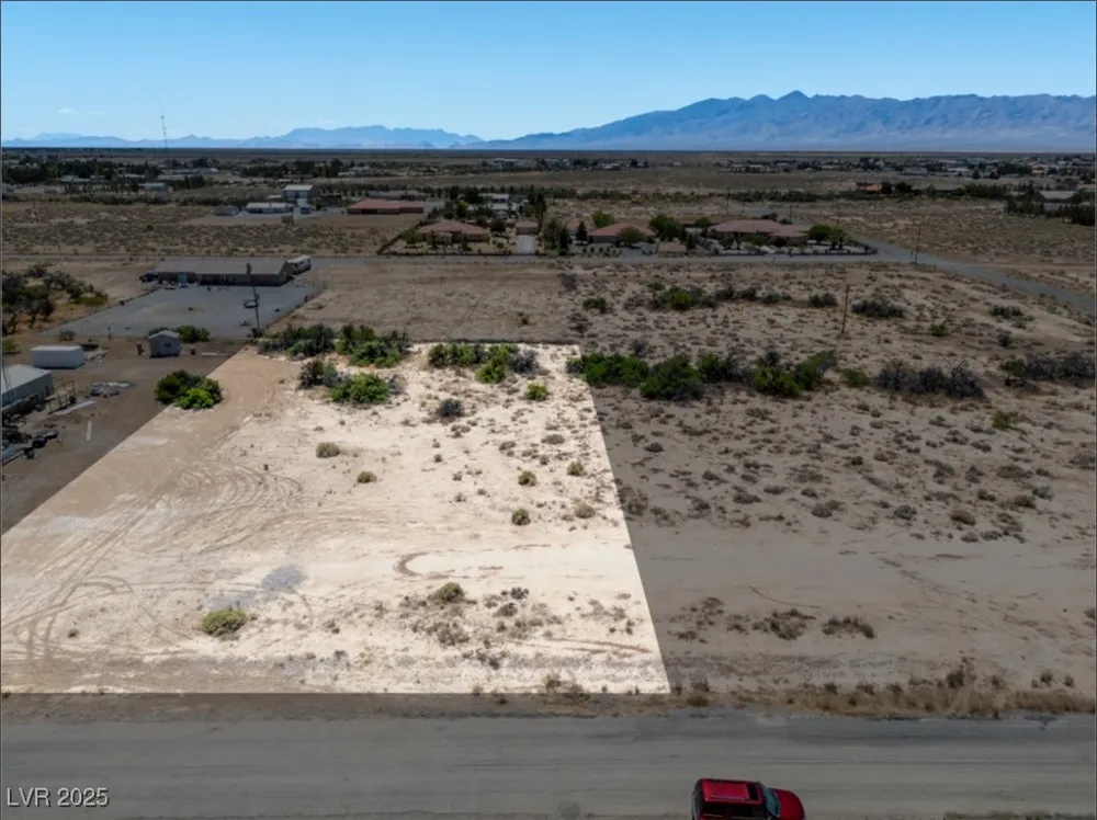 611 W China Street Pahrump, NV 89048