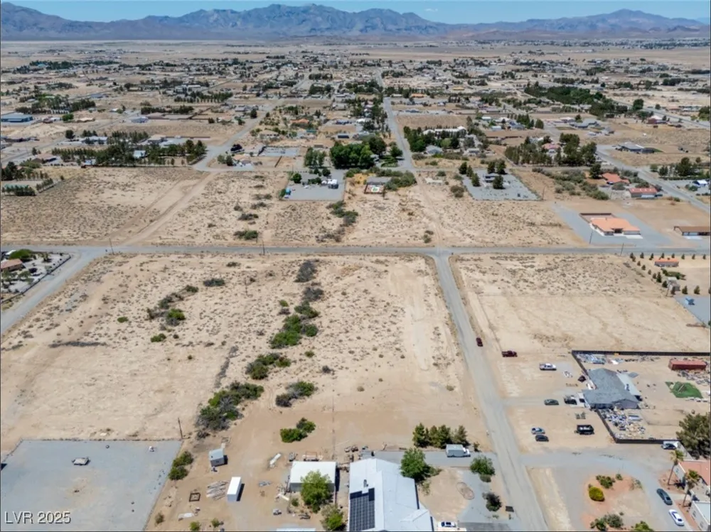641 W China Street Pahrump, NV 89048