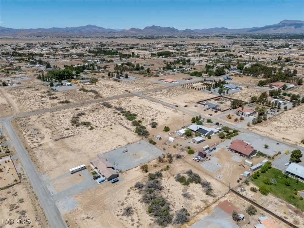 641 W China Street Pahrump, NV 89048