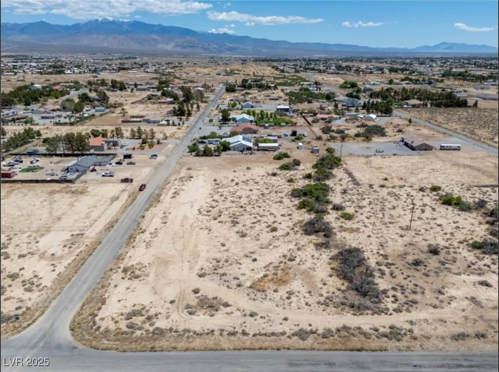 641 W China Street Pahrump, NV 89048