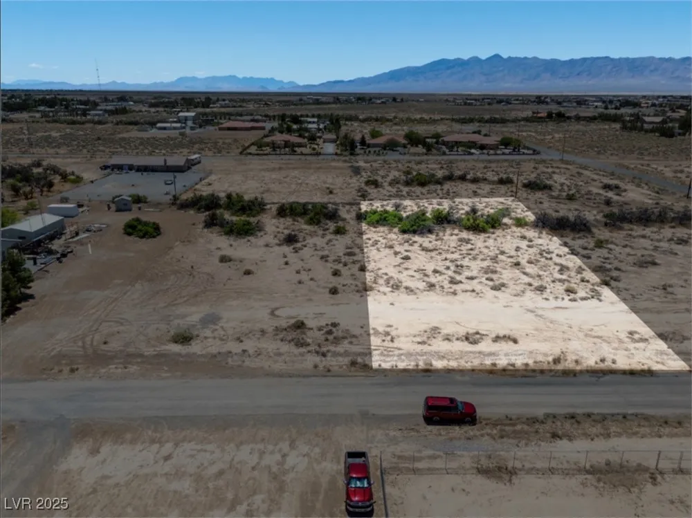641 W China Street Pahrump, NV 89048