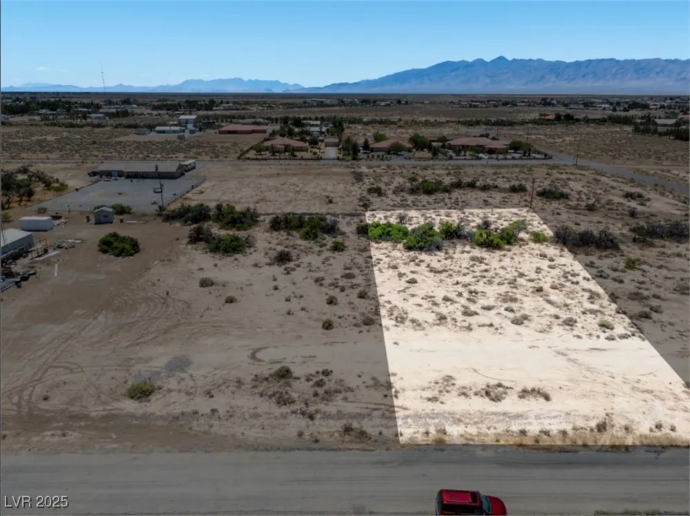 641 W China Street Pahrump, NV 89048