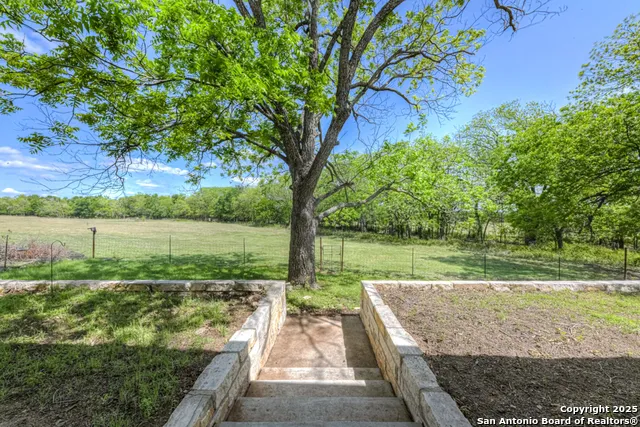 287 County Rd 2722 Lometa, TX 76853
