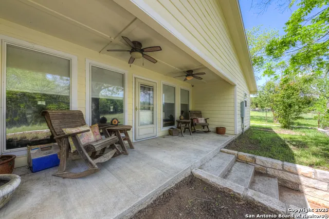 287 County Rd 2722 Lometa, TX 76853