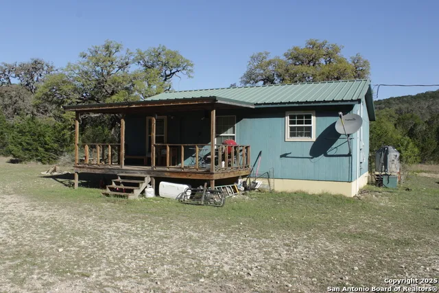 1976 W cedar creek Leakey, TX 78873