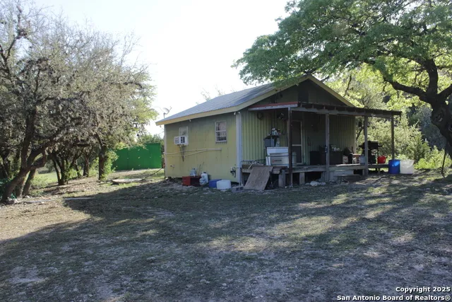 1976 W cedar creek Leakey, TX 78873