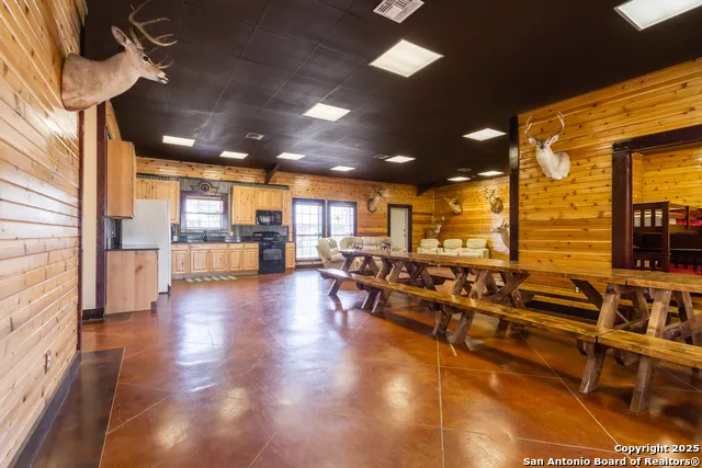 20250 Interstate 35 S Lytle, TX 78052