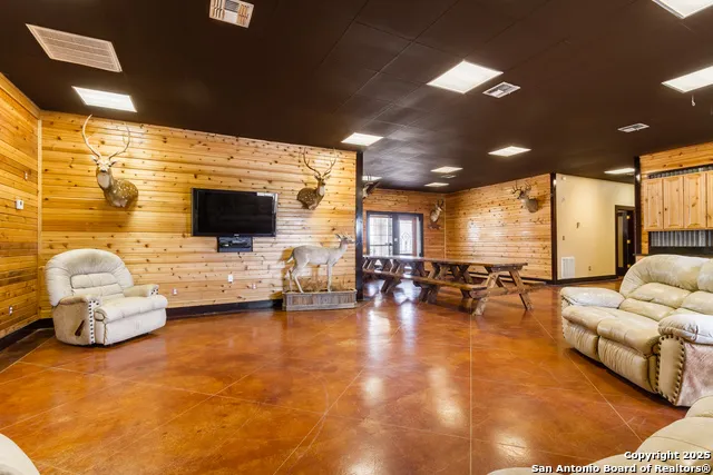 20250 Interstate 35 S Lytle, TX 78052