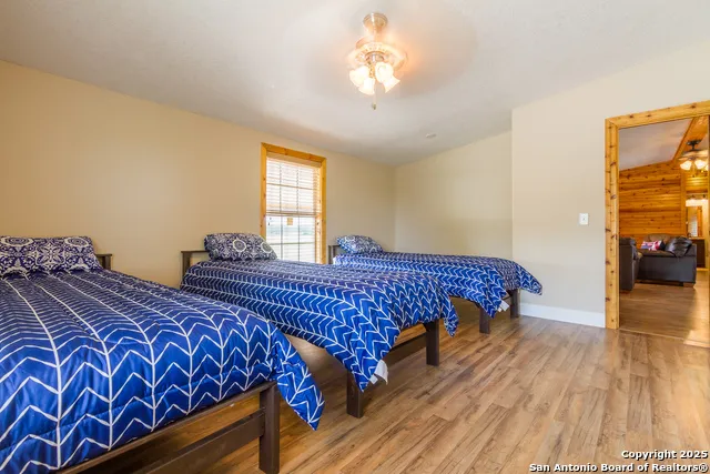 20250 Interstate 35 S Lytle, TX 78052