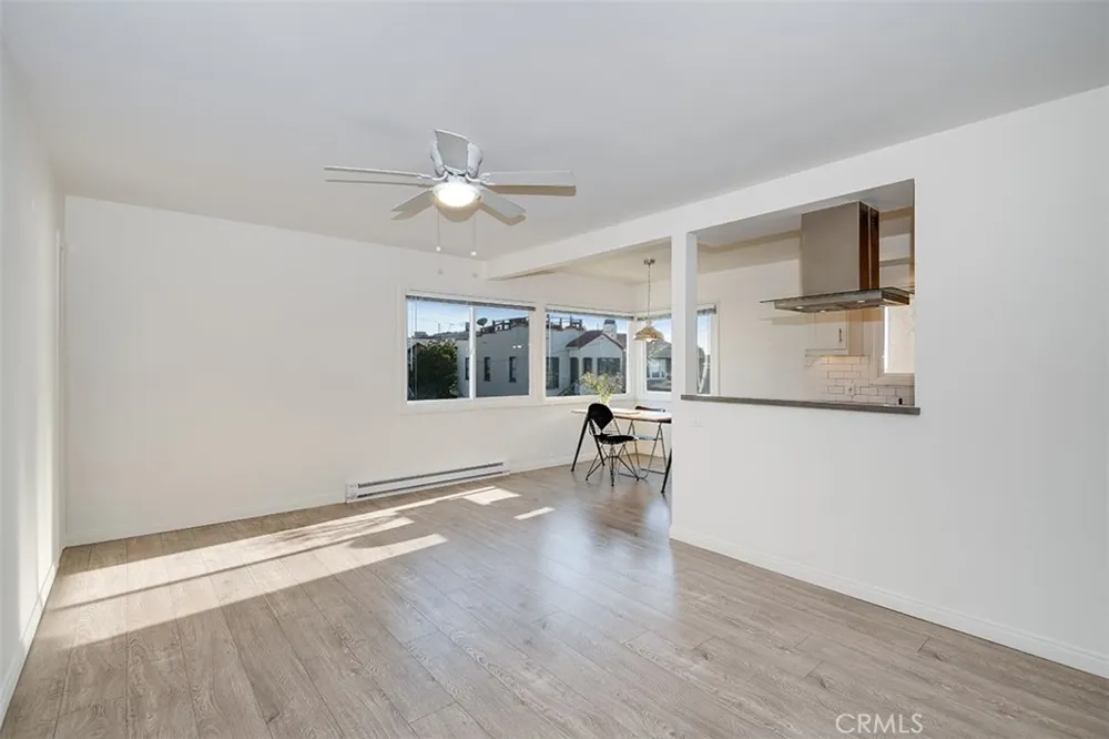 231 Longfellow Avenue Hermosa Beach, CA 90254