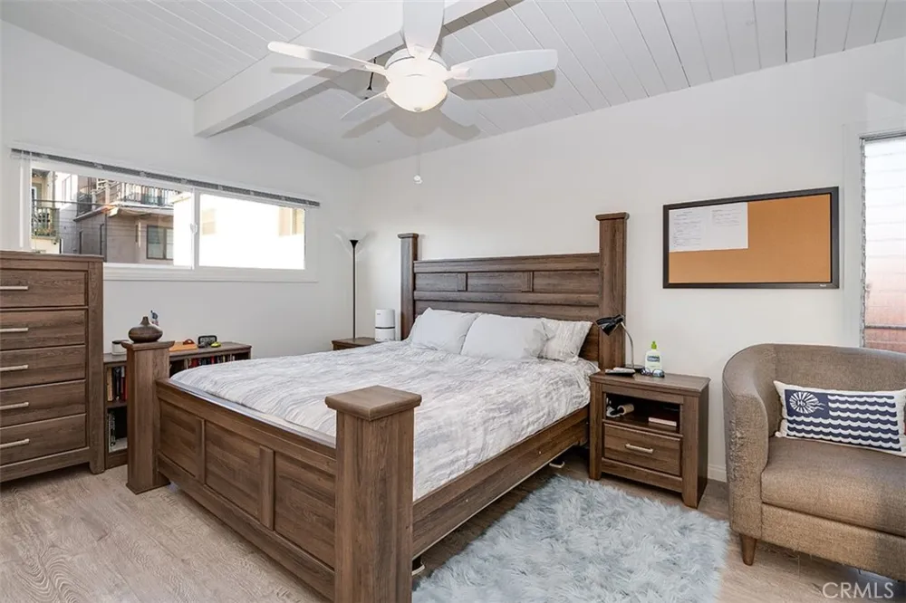 231 Longfellow Avenue Hermosa Beach, CA 90254