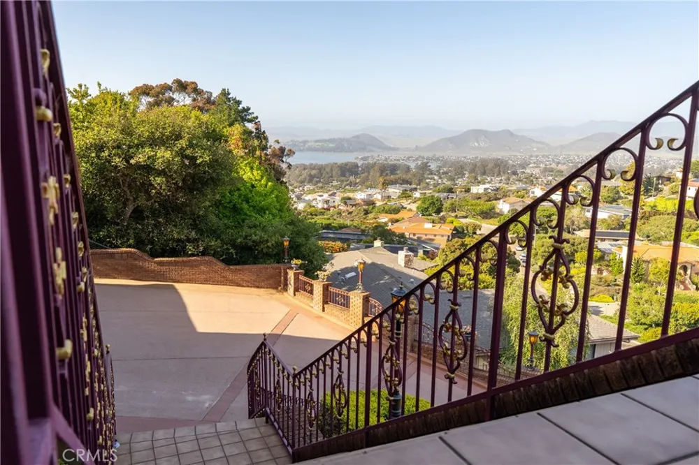 2743 Rodman Drive Los Osos, CA 93402
