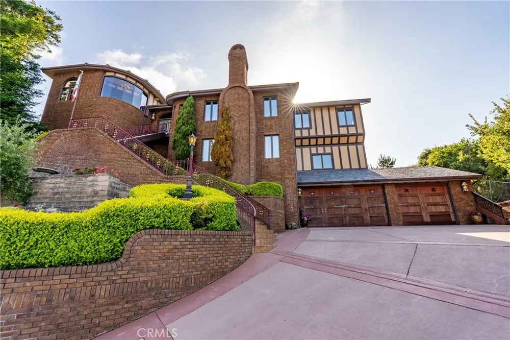 2743 Rodman Drive Los Osos, CA 93402